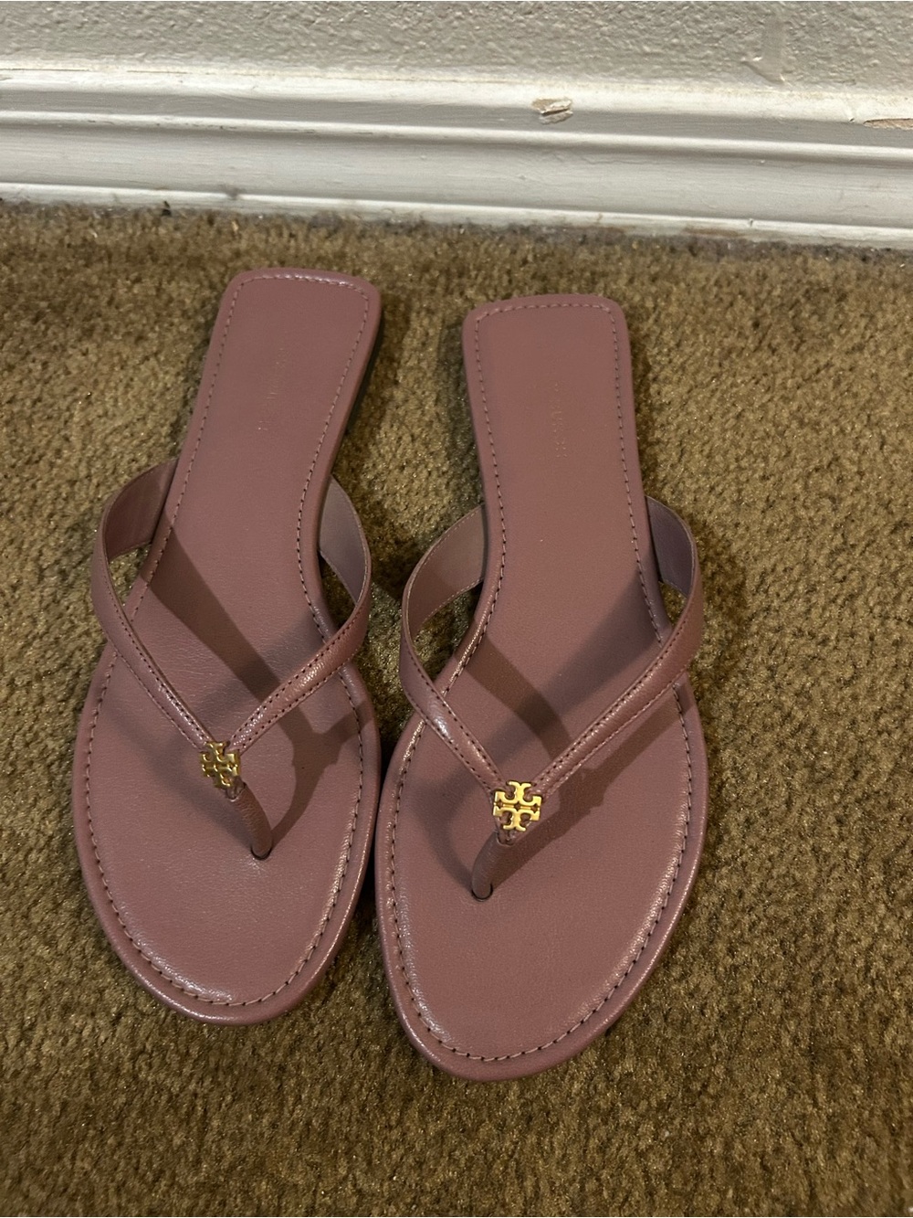 In great condition Tory Burch sandals